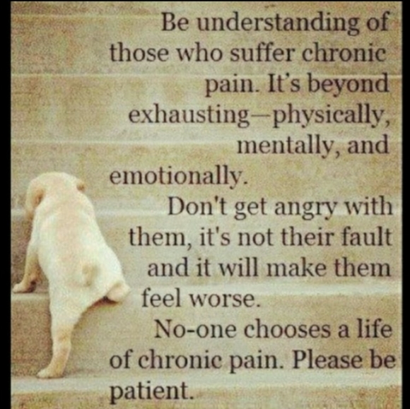 🍊 Orange Glass Bud Vase Rectangular Edge - Picture 10 of 16